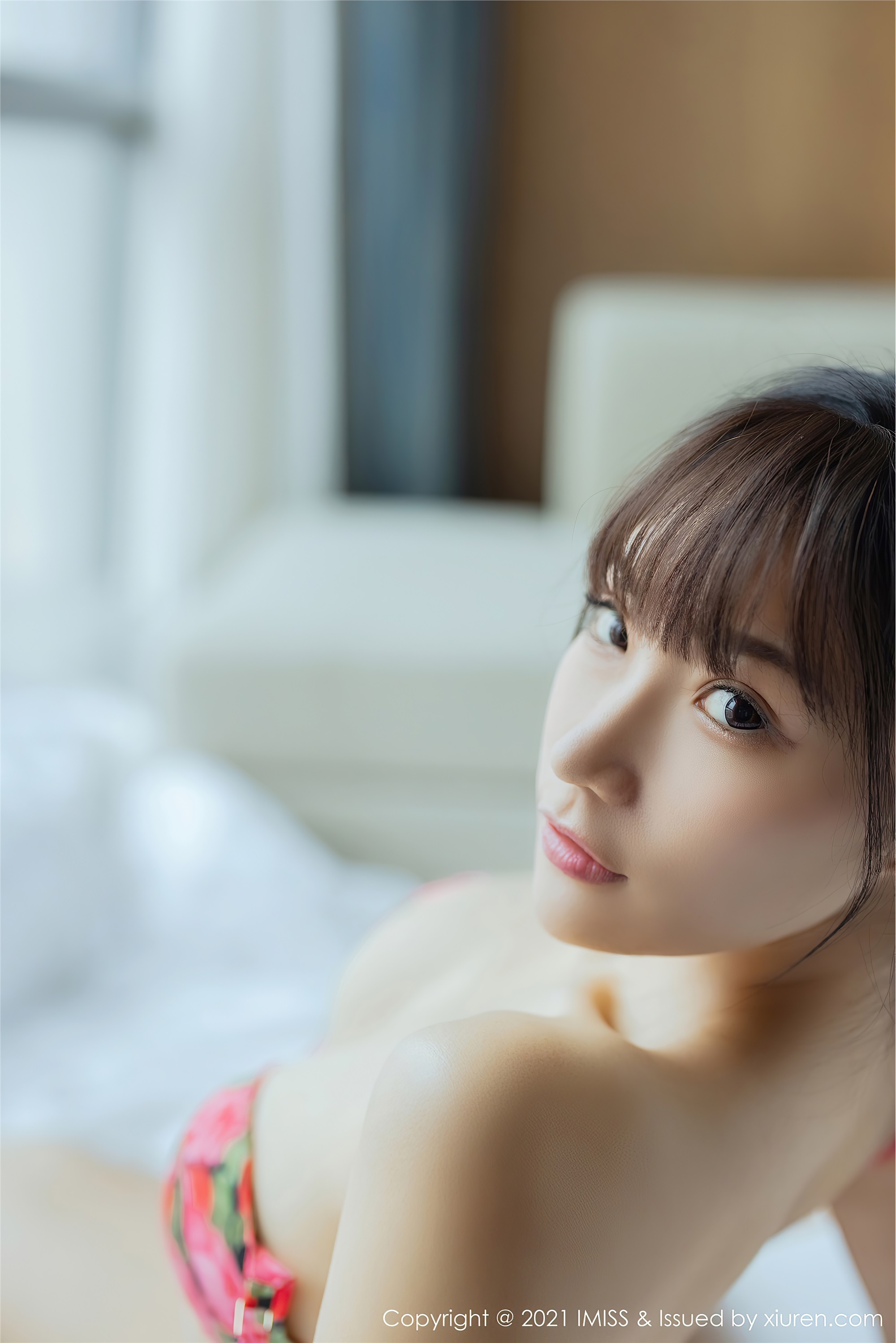 IMiss爱蜜社 2021.04.09 Vol.574 小狐狸Kathryn